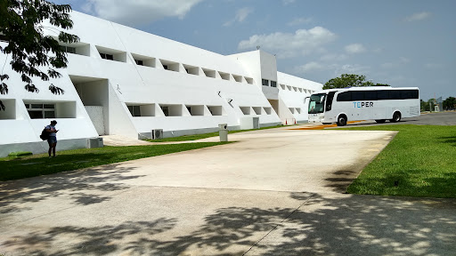 Colegio universitario residencial Mérida