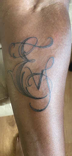 Find tattoo armband ideas for your next unique tattoo in Savannah at Tatlyfe Studios