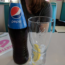 Photo n°26 de Le Sixties Café à Marcoussis ()