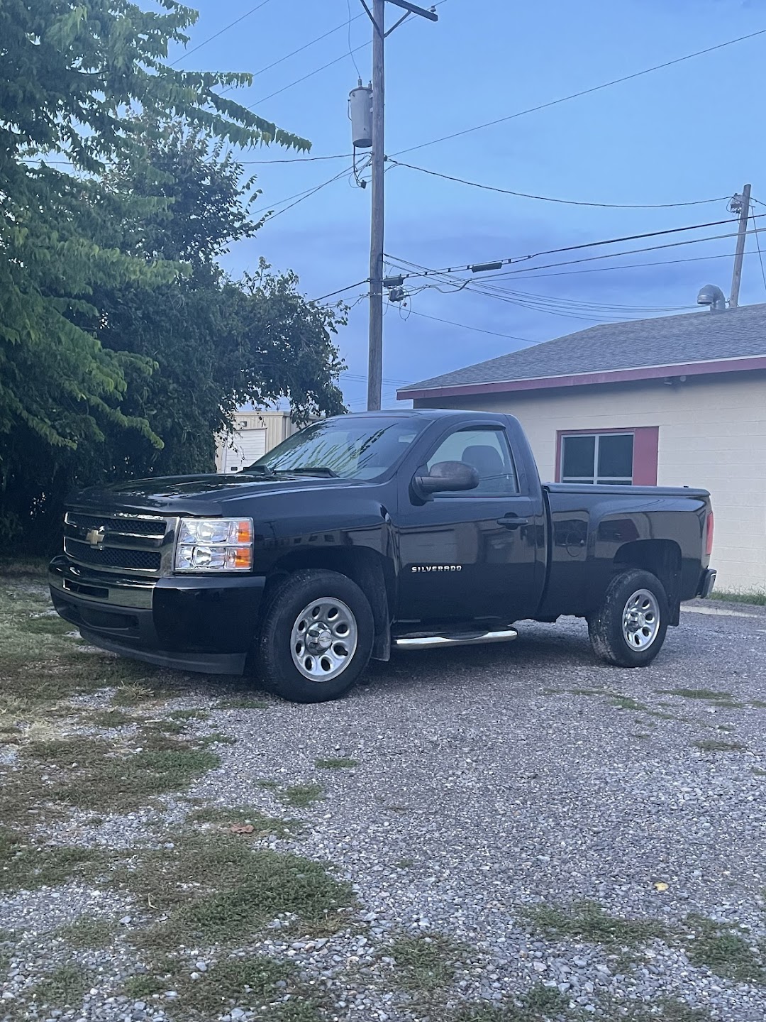 Vietti Auto Body Shop