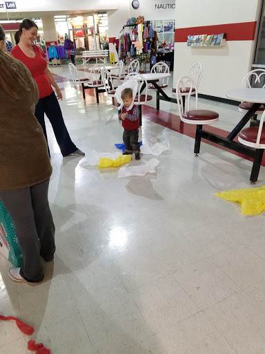 Shopping Mall «Butler Outlet Mall», reviews and photos, 2529 KY-227, Carrollton, KY 41008, USA