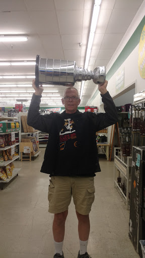 Discount Store «Bargain Hunt», reviews and photos, 924 N Mulberry St #110, Elizabethtown, KY 42701, USA