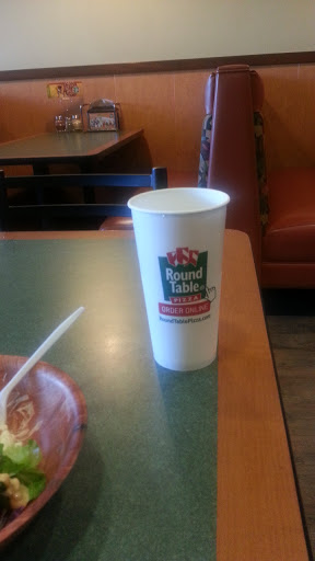 Pizza Restaurant «Round Table Pizza», reviews and photos, 844 N Delaware St, San Mateo, CA 94401, USA