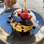 Photo n°3 de l'avis de Farwa. fait le 16/11/2022 à 00:22 sur le  Cotidiano Schwabing à Munich