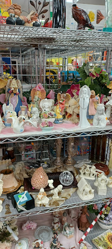 Thrift Store «Goodwill Store», reviews and photos, 2000 Scotty Dr, Cedar Rapids, IA 52404, USA