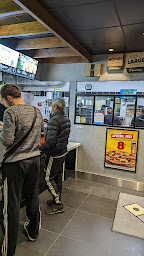 Photo n°15 de Domino's Pizza St-Herblain - Centre à Saint-Herblain ()