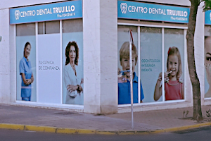 Centro Dental Trujillo Bormujos image