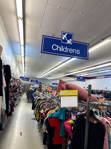 Thrift Store «Goodwill Industries of Greater Cleveland & East Central Ohio», reviews and photos, 12650A Rockside Rd, Cleveland, OH 44125, USA