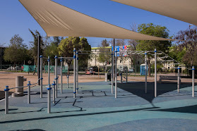 Lugar Común | Juegos Infantiles Exterior y Mobiliario Urbano para Plazas y Parques