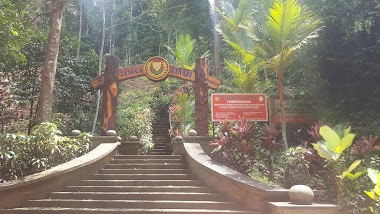 Tangga Kenari Titi Hayun