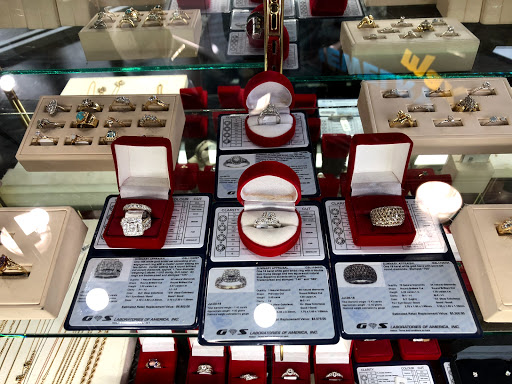 Pawn Shop «Sunbelt Pawn Jewelry & Loan #4», reviews and photos, 8605 Louetta Rd, Spring, TX 77379, USA