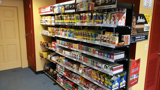 Tobacco Shop «Smoker Friendly Tobacco & Vape #28», reviews and photos, 7640 S Meridian St, Indianapolis, IN 46217, USA