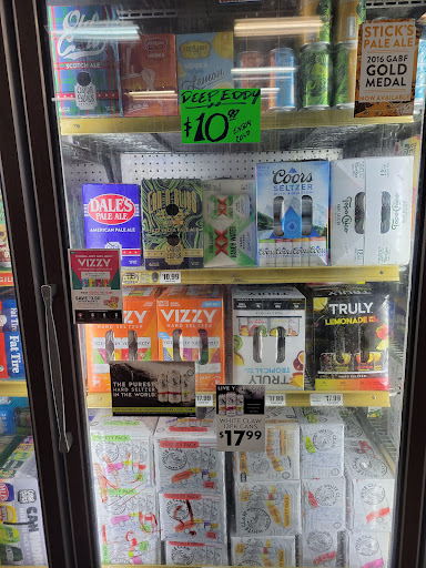 Liquor Store «Denver Drug & Liquor Co», reviews and photos, 400 E Colfax Ave, Denver, CO 80203, USA