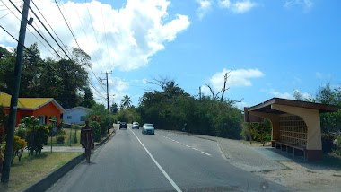 Pointe Larue Bus Stop