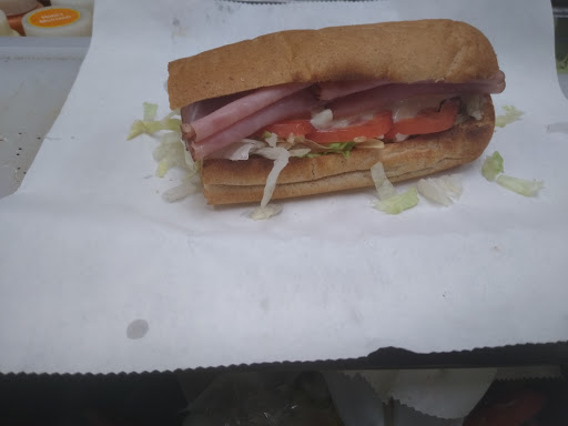 Restaurant «SUBWAY®Restaurants», reviews and photos, 1000 Cumberland Gap Pkwy, Corbin, KY 40701, USA