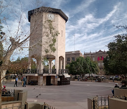 Plaza Pública photo