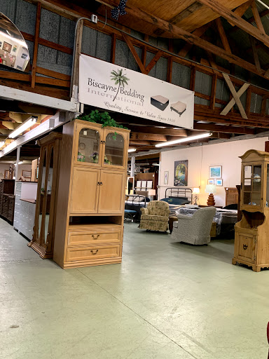 Furniture Store «Red Barn Furniture», reviews and photos, 2815 FL-17, Avon Park, FL 33825, USA