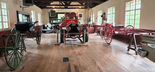 Museum «Antique Car Museum at Grovewood Village», reviews and photos, 111 Grovewood Rd, Asheville, NC 28804, USA