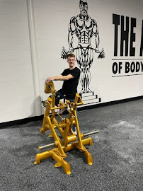 Gold's Gym Memphis - Photo 3 - Car repair in Memphis, TN, Memphis