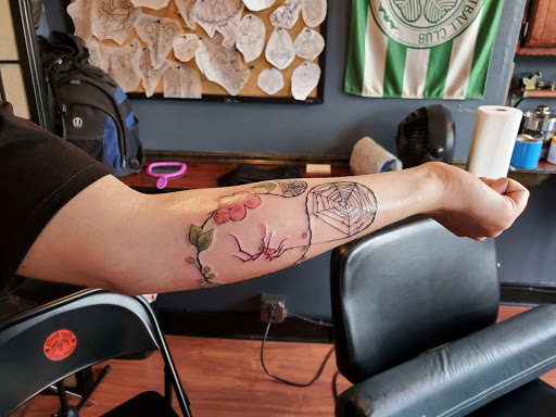 Tattoo Shop «Bloodeagle Tattoo Studio», reviews and photos, 406 S Craig St, Pittsburgh, PA 15213, USA