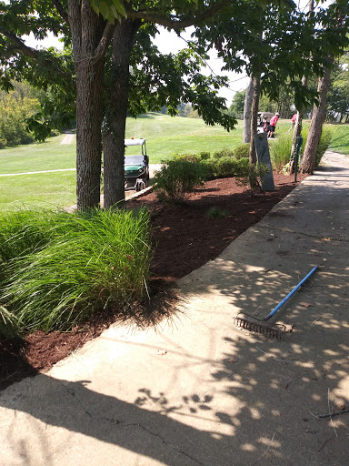 Public Golf Course «Beech Creek Golf Course», reviews and photos, 1831 Hudepohl Ln, Cincinnati, OH 45231, USA