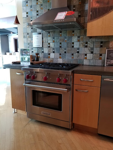 Appliance Store «Standard TV & Appliance», reviews and photos, 3600 SW Hall Blvd, Beaverton, OR 97005, USA