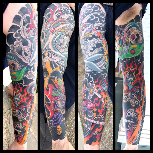 Tattoo Shop «Red Handed Tattoo», reviews and photos, 451 Kings Hwy, Shreveport, LA 71104, USA