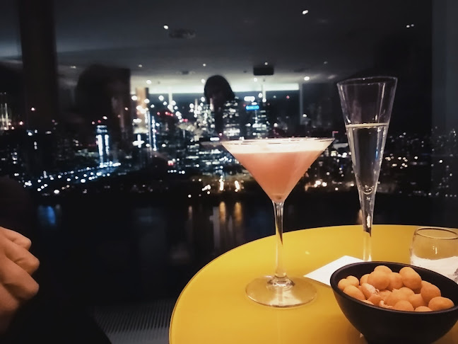 Comments and reviews of Eighteen Sky Bar