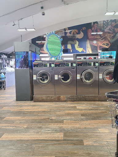Laundromat «Laundry World», reviews and photos, 500 W 29th St, Hialeah, FL 33012, USA