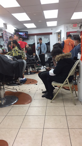 Barber Shop «Castro Barber Shop», reviews and photos, 4286 Washington St, Roslindale, MA 02131, USA