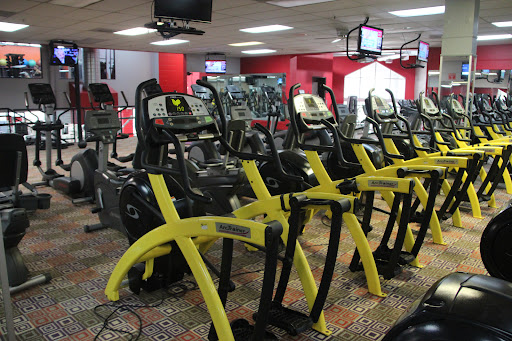 Gym «World Gym», reviews and photos, 1141 NE Vivion Rd, Kansas City, MO 64118, USA