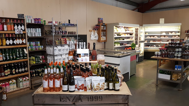 Reviews of Roots Family Farm Shop in Worcester - Butcher shop