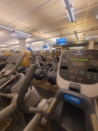 Gym «24 Hour Fitness», reviews and photos, 2102 N Tustin St, Orange, CA 92865, USA
