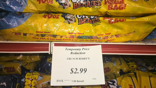 Grocery Store «The Salvage Store Discount Grocery», reviews and photos, 82540 LA-25, Folsom, LA 70437, USA