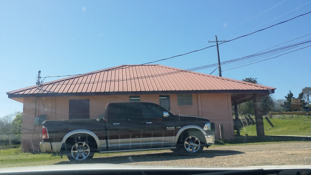 Tyrone's Barber Shop 36037