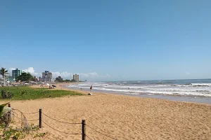 Praia de Jacaraipe image