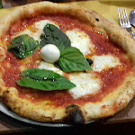 Photo n°1 de l'avis de Nino.e fait le 02/06/2018 à 17:42 sur le  Mozzarella e Basilico - Afragola (Na) à Afragola