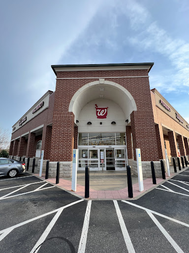 Drug Store «Walgreens», reviews and photos, 3489 Seminole Trail, Charlottesville, VA 22911, USA