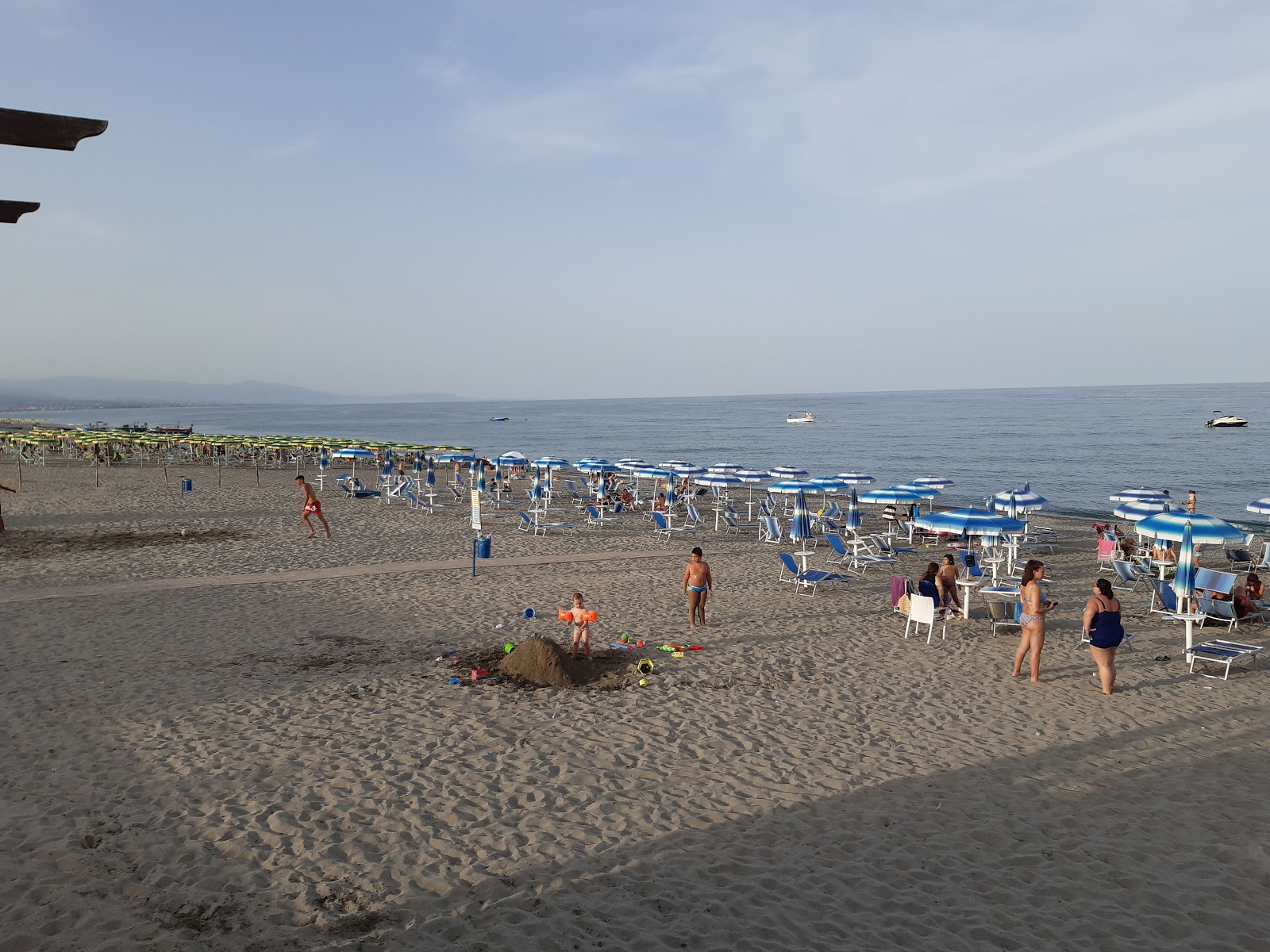 Fotografie cu Le dune Bianche cu drept și lung