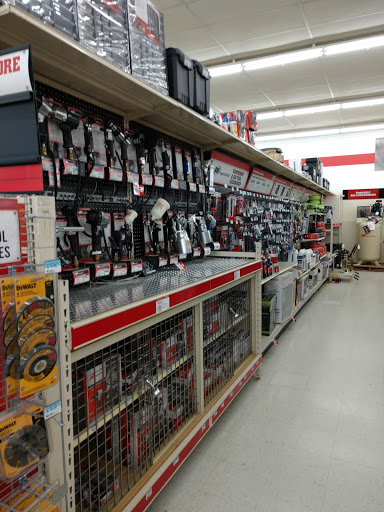 Home Improvement Store «Tractor Supply Co.», reviews and photos, 129 Perry Rd, Plainfield, IN 46168, USA