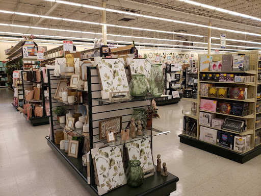 Craft Store «Hobby Lobby», reviews and photos, 1400 N Larkin Ave, Joliet, IL 60435, USA
