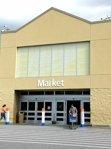 Department Store «Walmart Supercenter», reviews and photos, 8701 U.S. 19, Port Richey, FL 34668, USA