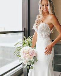 Naama Navipur , Custom Wedding Dresses Designer and Bridal Alterations expert . - Photo 8 - Car repair in Austin, TX, Austin