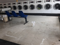 Bam's Laundry World II - Photo 8 - Car repair in Joliet, IL, Joliet