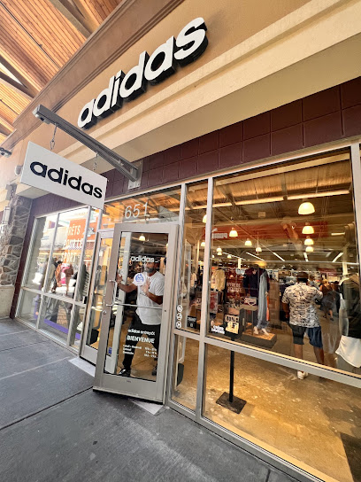 adidas Outlet Store Mirabel
