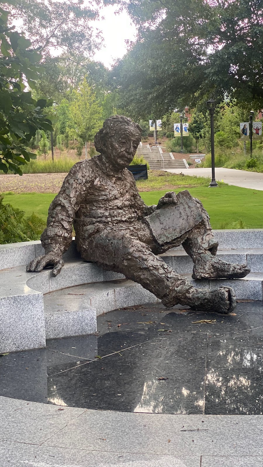 Einstein Statue