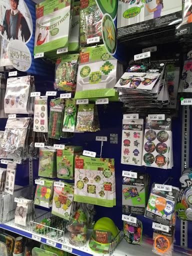Party Store «Party City», reviews and photos, 1402 SE Everett Mall Way, Everett, WA 98208, USA