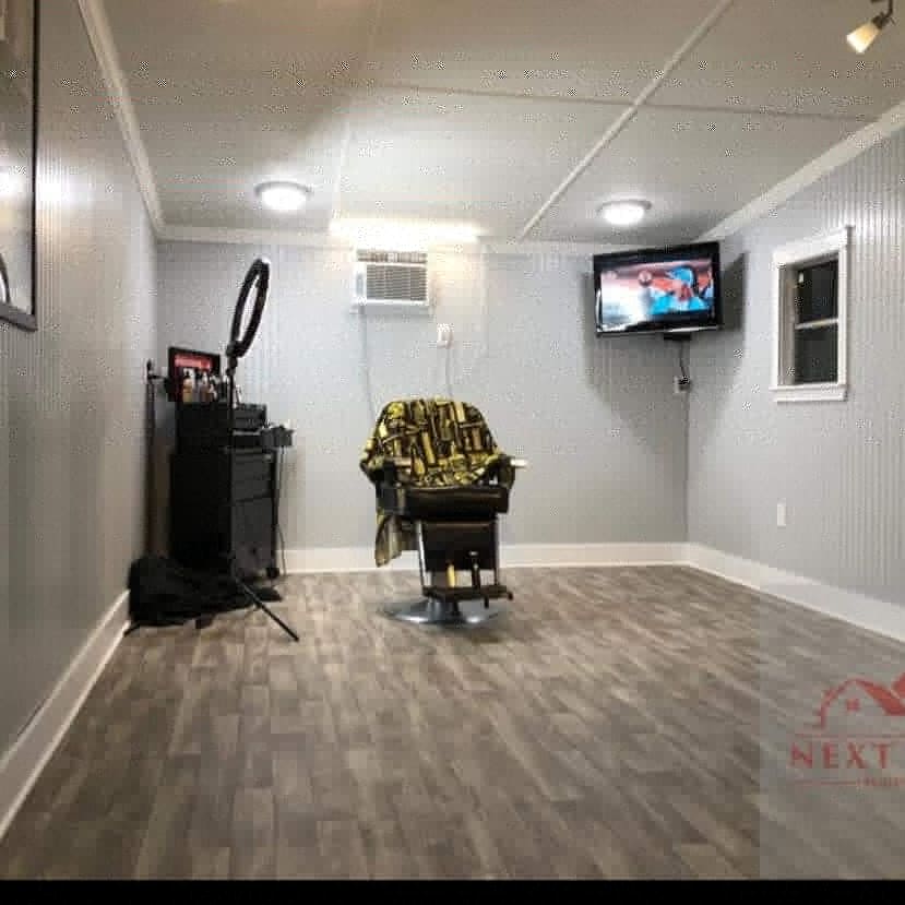 Ron B Cuts LLC 39051