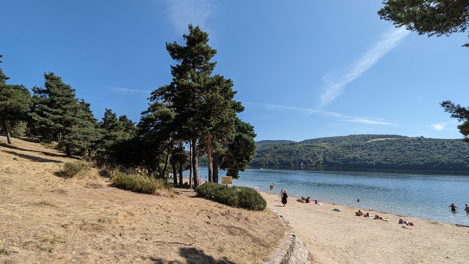 Plage du lac d'Issarles photo #7