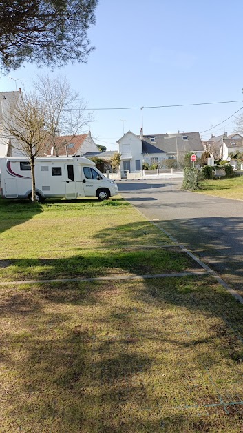 [AirePark] Aire de camping-cars Municipale Le Pouliguen à Le Pouliguen (Loire-Atlantique 44)